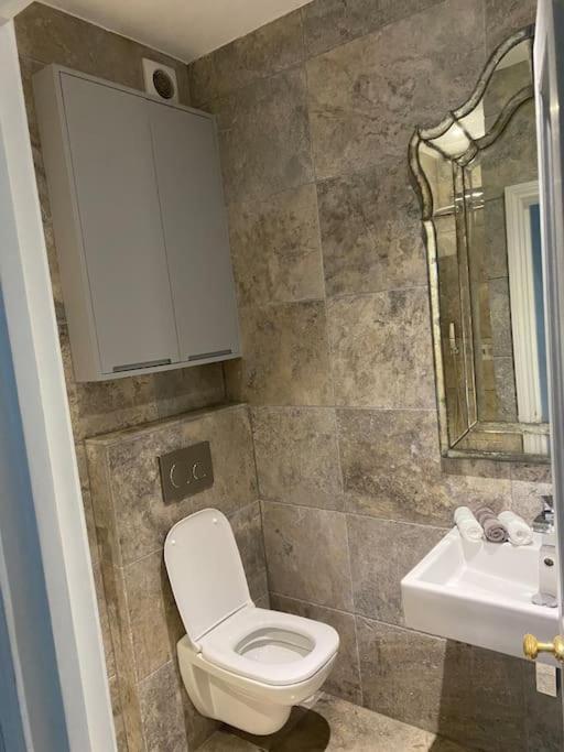 Apartament Beautiful Two Bedroom Flat In Maida Vale *